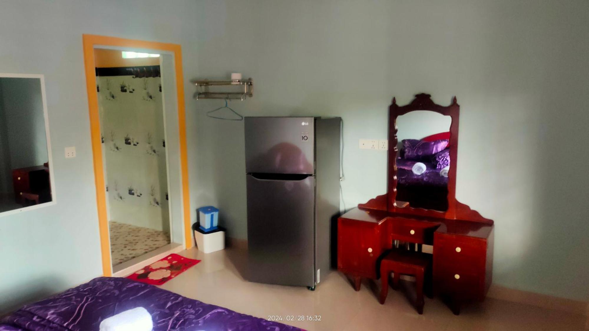 Mabuhay Guesthouse กำปอต ภายนอก รูปภาพ
