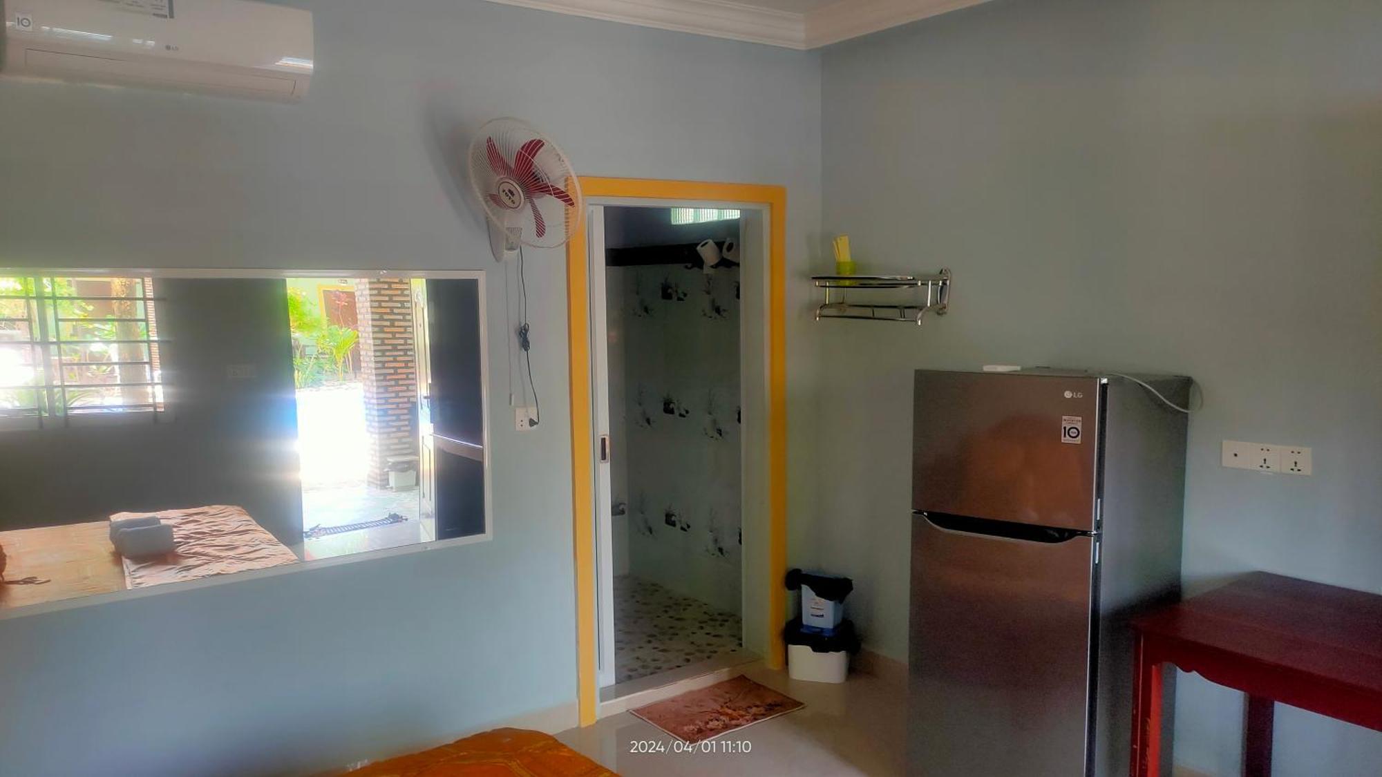 Mabuhay Guesthouse กำปอต ภายนอก รูปภาพ