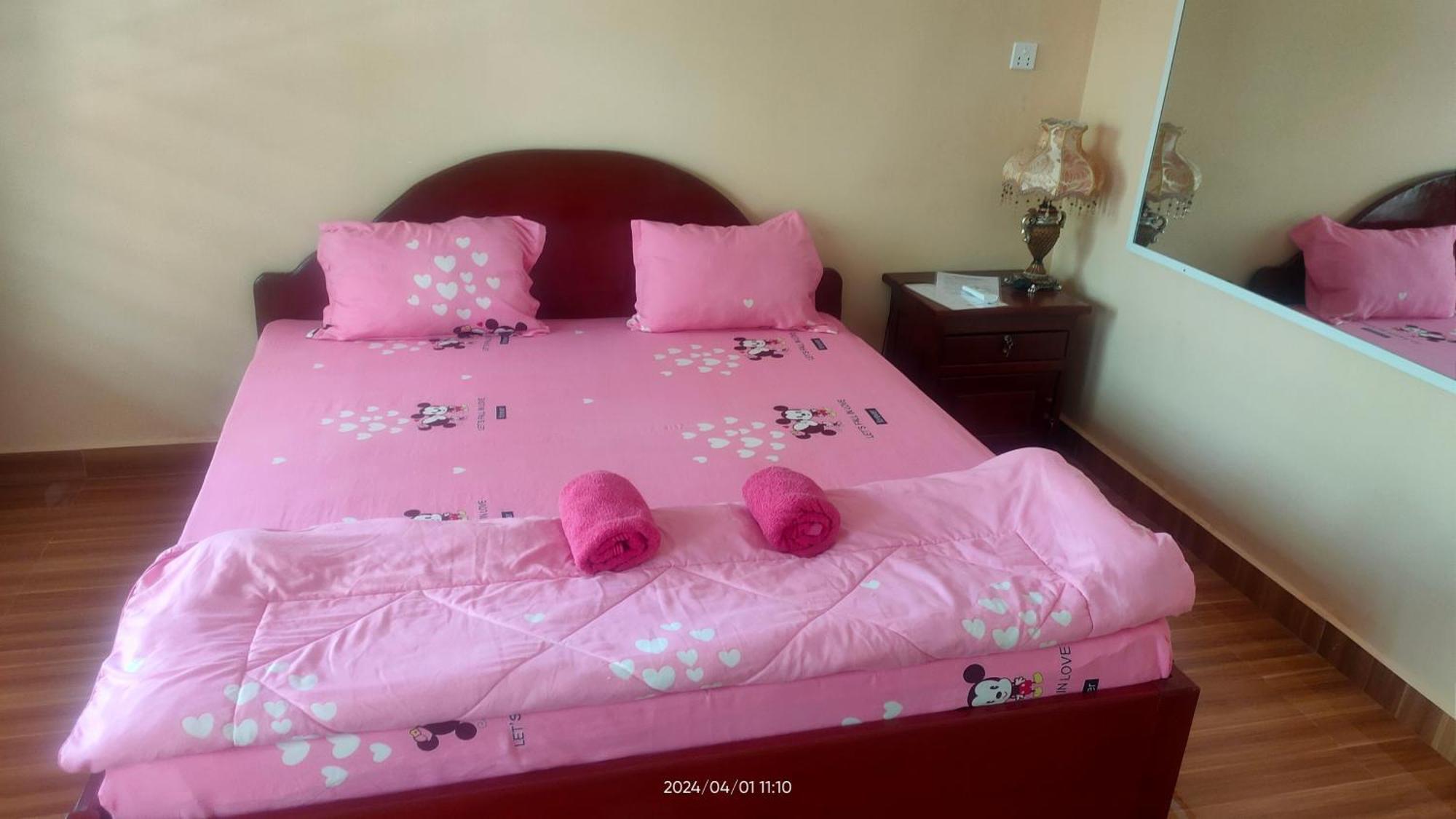 Mabuhay Guesthouse กำปอต ภายนอก รูปภาพ